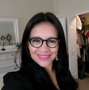 Meet your Posher, Ana dejesus